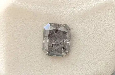 Diamant - 1.05 ct - Radiant - Light Gray - P2, No Reserve