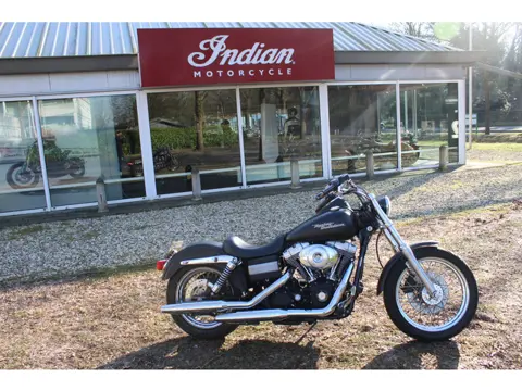 Harley-Davidson Dyna Street Bob  FXDBi