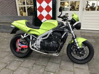Triumph SPEED TRIPLE 955I SPECIAL CUSTOM (bj 2001)