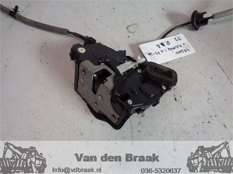 Skoda Kamiq 2019-2014 Deurslot rechts achter