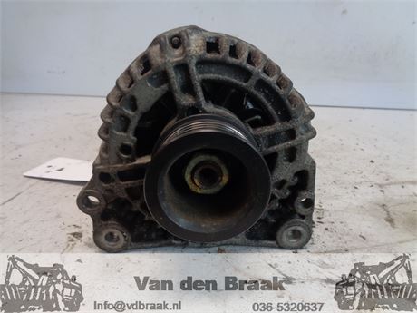 Volkswagen Golf 1.6 16V 1998-2003 Dynamo