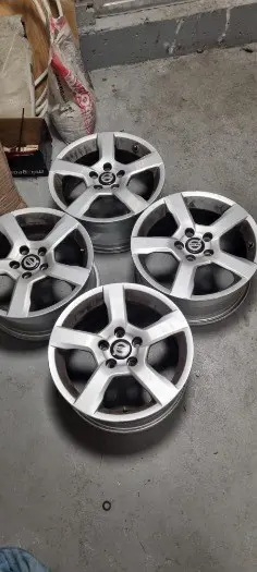 Velg Alu 16 7J volvo 5x..