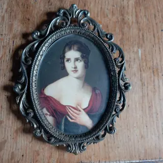 fotolijstje , met bol glas