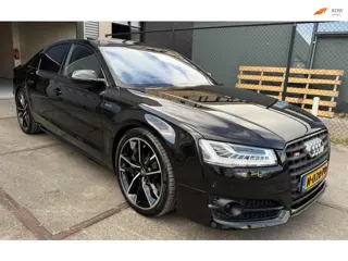 Audi A8 4.0 TFSI S8 quattro Pro Line+