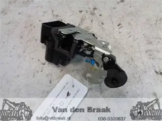 Opel Karl 2015-2019 Deurslot rechts achter met CV