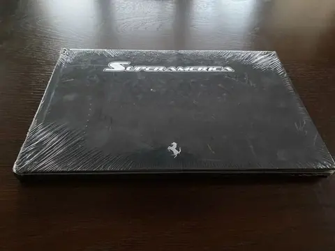 Brochures/catalogi - Ferrari Superamerica hardcover