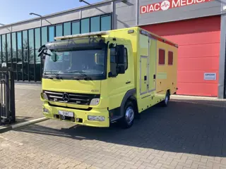 Mercedes-Benz ATEGO 824 L MICU Ambulance (bj 2009)