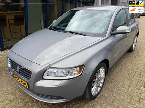Volvo S40 2.4 Edition II Automaat LEER / XENON / PDC