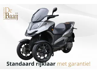Quadro QV3 mat grijs |  Rijden met autorijbewijs*!