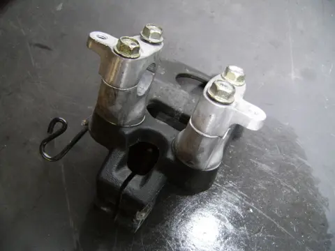 Fork top bridge Honda Silverwing 2004 - 2008