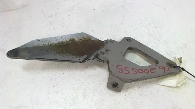 Main step holder left Suzuki GS 500 E 1989 - 2001