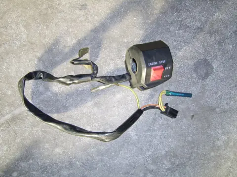 Handlebar switch assy right Suzuki GS 500 E 1989 - 2001