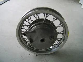 Rear wheel Suzuki VS Intruder 1992 - 2000