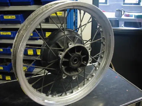 Rear wheel Suzuki DR 650 1991 - 1995