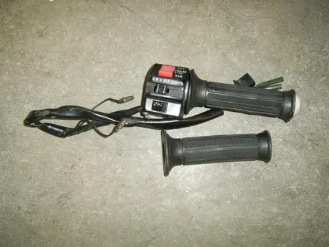 Handlebar switch assy right Suzuki GSX F 600 1988 - 1997