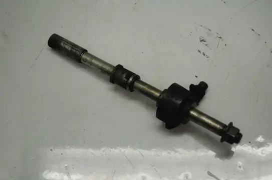Axle front Kawasaki LTD 454 1985 - 1995