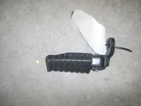 Pillion step right Kawasaki GPZ 500 1988 - 1994