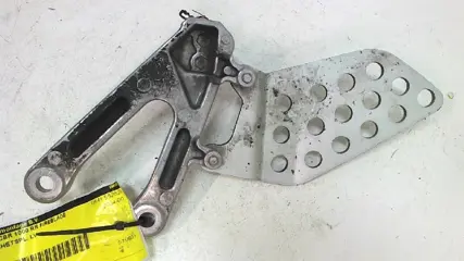 Main step holder left Overig Onbekend Unknown 2004 - 2005