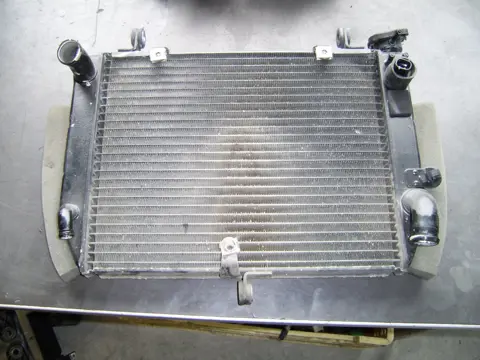 Radiator Yamaha YZF R6 1998 - 2002