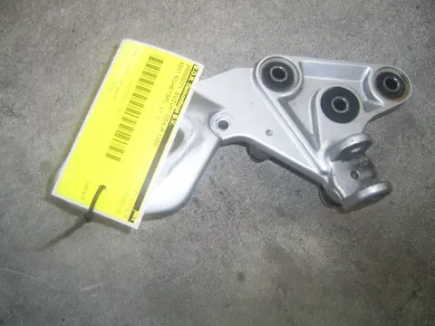 Main step holder right Suzuki GSX R 1300 Hayabusa 1998 - 2007