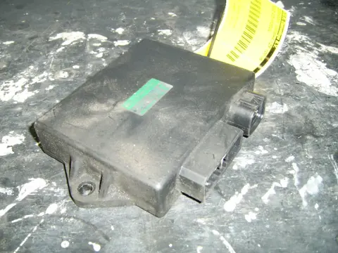Ignitor CDI ECU Yamaha YZF 1000 Thunderace 1995 - 2002