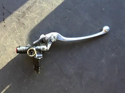 Front brake master cylinder  Suzuki GSX R 750 1996 - 2000