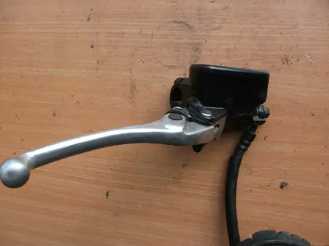 Front brake master cylinder  Honda CBR 600 F 1991 - 1994