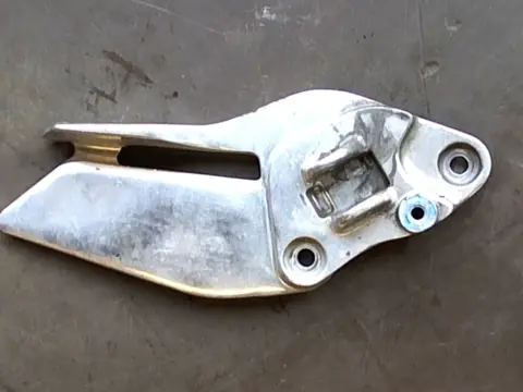 Main step holder left Yamaha XJ 900 S Diversion 1994 - 2005