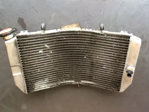 Radiator Suzuki GSX R 600 2001 - 2003
