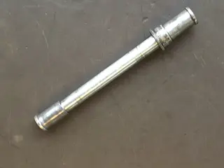 Axle front Kawasaki ZXR 750 1989 - 1990