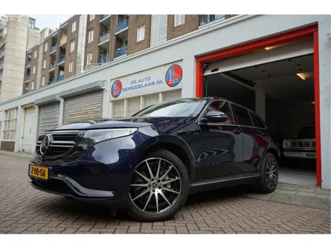 Mercedes-Benz EQC 400 4MATIC AMG Line Premium Plus * BURMESTER * ADAPTIVE * Lane departure stuurcorr