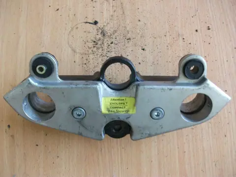 Fork top bridge Suzuki GS 500 E 1989 - 2001