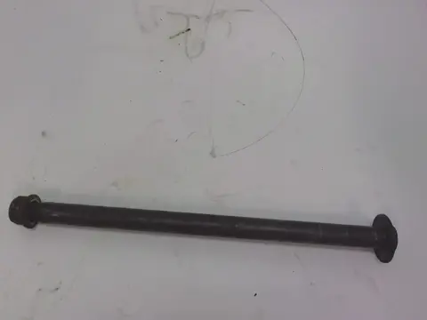 Rear axle Yamaha FAZER 600 1998 - 2000