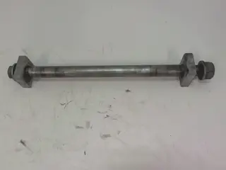 Rear axle Honda CBR 900 RR 1994 - 1995