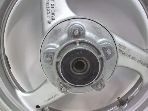 Driven flange Suzuki GSX F 750 1988 - 1997