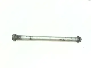 Rear axle Honda CBR 600 F 2001 - 2007