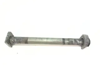 Rear axle Suzuki GSX R 750 2001 - 2003