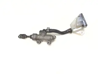 Rear brake master cylinder  Suzuki GSX R 750 2001 - 2003