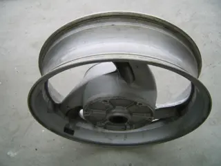 Rear wheel Yamaha TDM 1996 - 2000