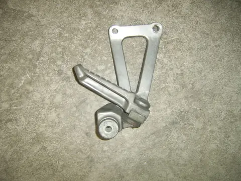 Pillion step right Kawasaki ZX 7 R 1996 - 2002