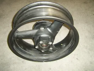 Rear wheel Kawasaki ZX 7 R 1996 - 2002