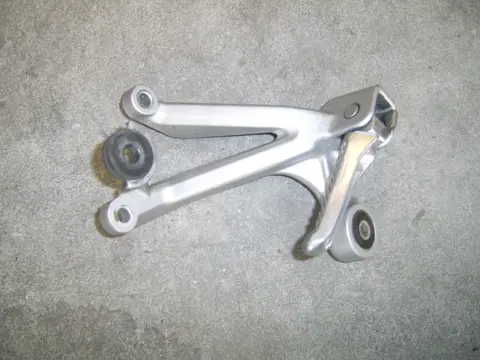 Pillion step right Suzuki GSX R 750 1996 - 2000