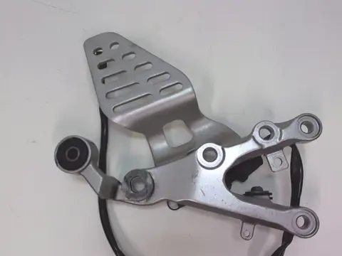 Main step holder right Yamaha YZF R6 2006 - 2007