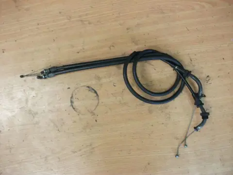 Throttle cable Suzuki GSX R 600 1995 - 2000