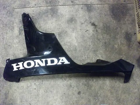 Cowl Left lower Honda CBR Fireblade 2006 - 2007
