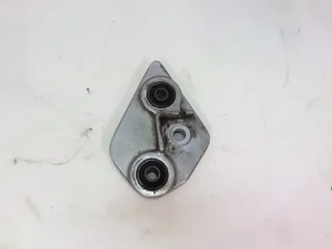 Main step holder left Yamaha TDM 1996 - 2000