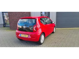 Foto 17 van Volkswagen Up! 1.0 high up! BlueMotion / NAP / AIRCO