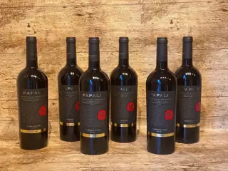 2019 Varvaglione, "Papale Linea Oro" - Apulië Primitivo di