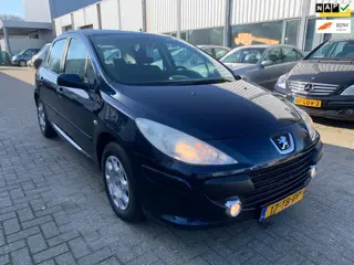 Peugeot 307 1.6-16V XS 5 Drs Airco Cruise control Elektr pakket Grootscherm Facelift model Rijdt en 