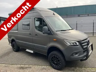 Hymer GRAND CANYON S 4X4 +Luchtvering VB Mercedes Automaat Slaapdak 4-persoons